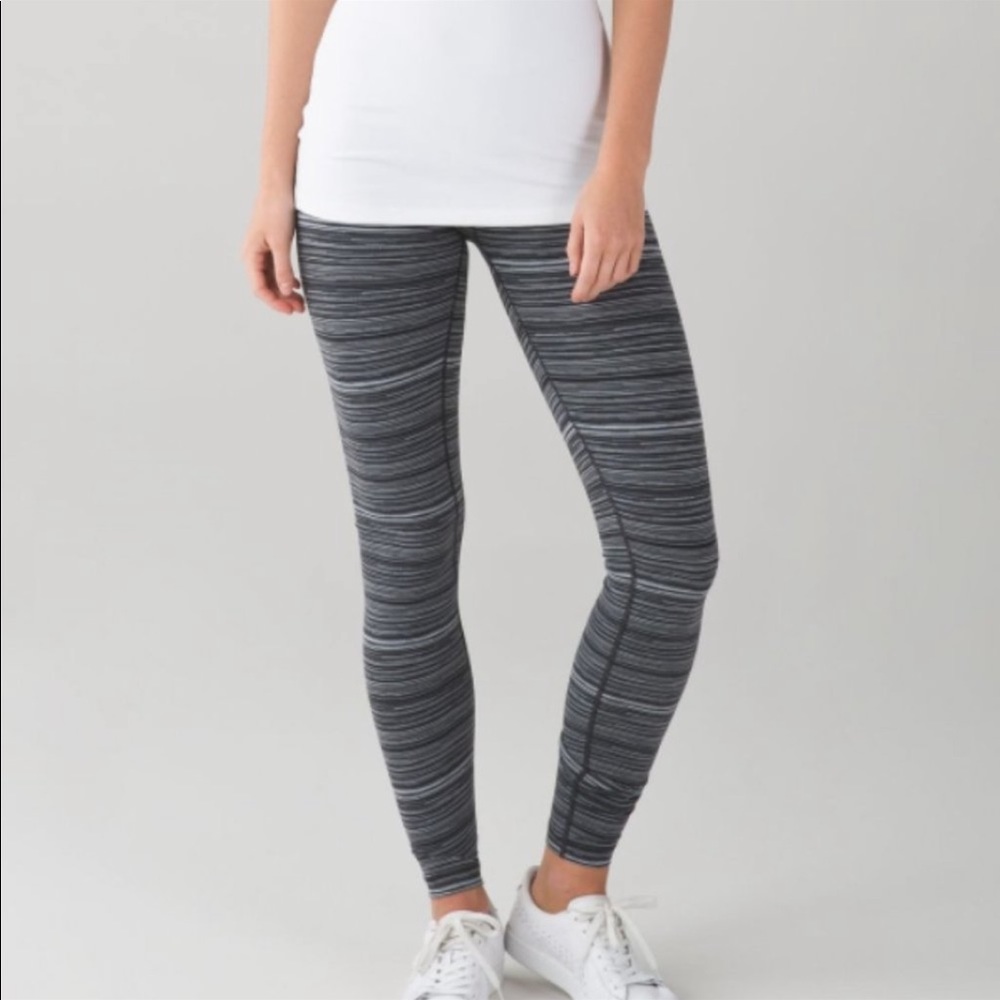 Lululemon wunder under III leggings